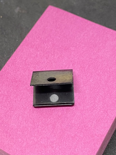 SWF THREAD CATCHER SPRING
