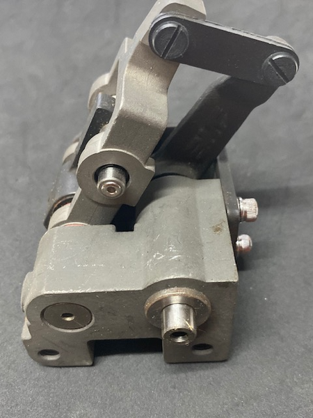 SWF MES LEVER SHAFT BRACKET SET