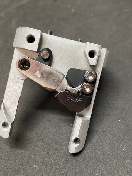 SWF 1X1 NEEDLE PLATE BRACKET