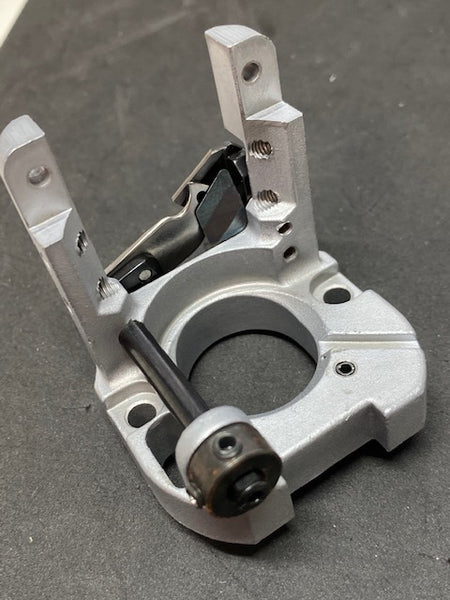 SWF 1X1 NEEDLE PLATE BRACKET