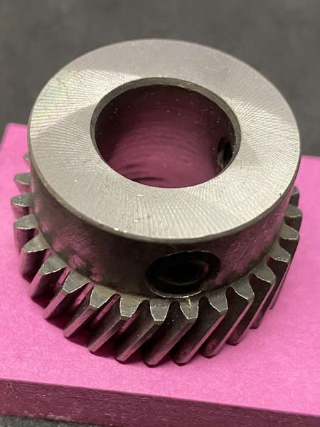 SWF MIDDLE SHAFT GEAR UK1204
