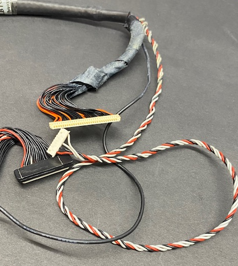 SWF LCD Monitor Cable (LB104V3)
