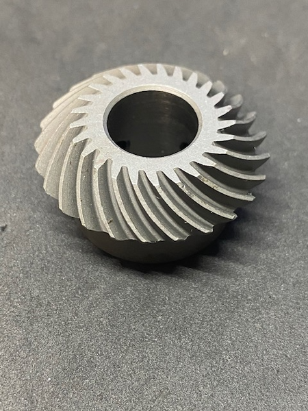 SWF MAIN DRIVE SHAFT GEAR TH1215